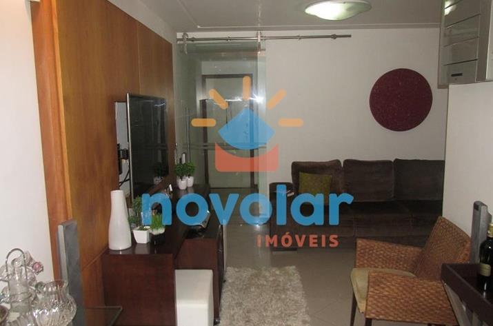 Apartamento  2 quartos reformado,  sendo 1 suite, segundo andar em Jardim da Penha