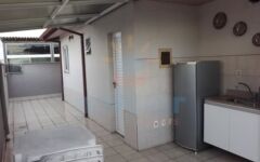 Excelente cobertura duplex de 04 quartos, segunda quadra do mar em Jardim da Penha