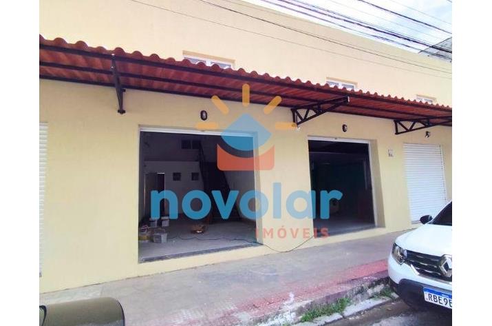 Ampla Loja com Mezanino