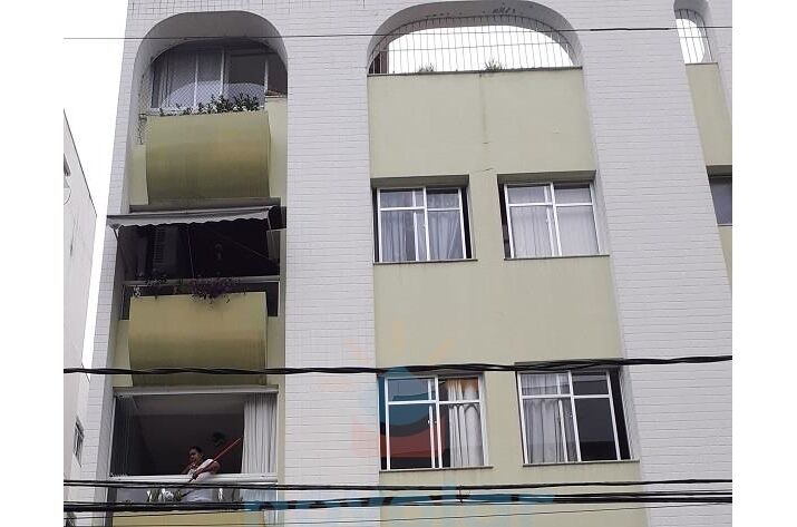 Apartamento de 03 quartos sendo 01 suíte, fundos, sol da manhã em Jardim da Penha!